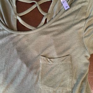 Glitz Army Green Cross Back Top With Front Pocket Size Medium